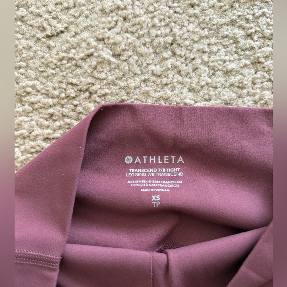 Athleta Transcend 7/8 Leggings in Plum - Picture 2 of 3